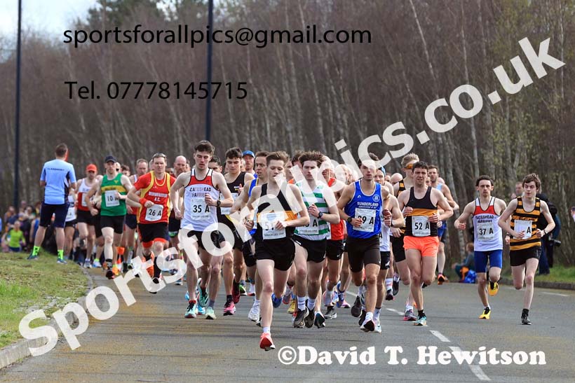 Senior mens 2024 Elswick Harriers Good Friday Relays, Newburn, Newcastle Upon Tyne  Photo: David T. Hewitson/Sports for All Pics